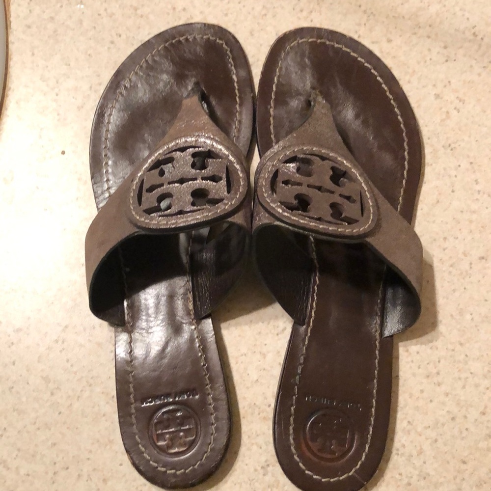Sandal